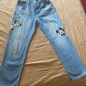 Girls boyfriend jean  Gap Disney